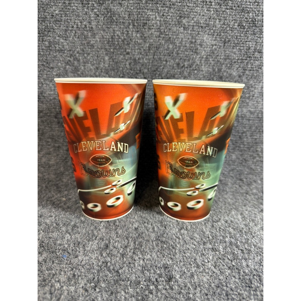 Cleveland Brown Lenticular NFL Stadium Cups Set of 2